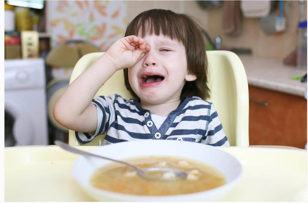 Picky eating child crying